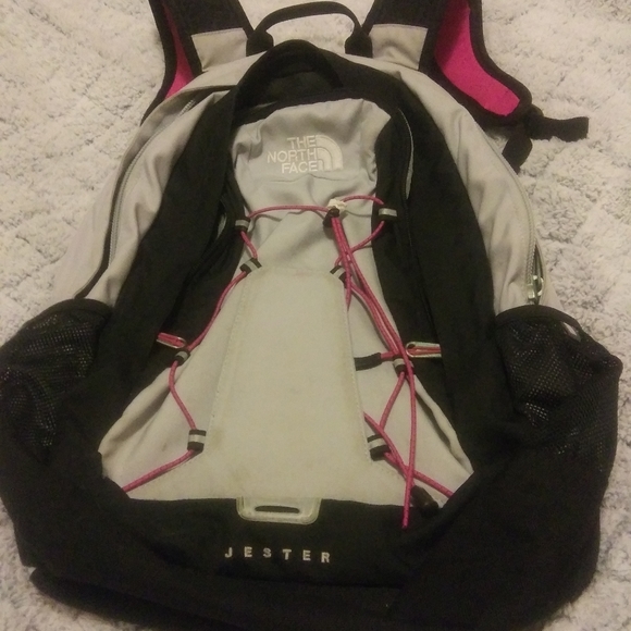 North Face backpack - Picture 1 of 1